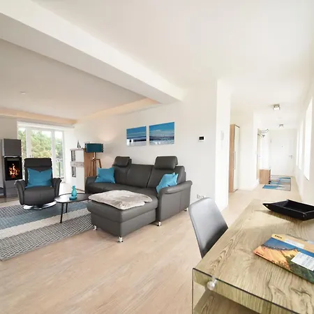 Apartment Aquamarin Im Haus Arkona Prora